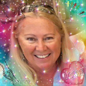 Meet your Posher, Debbie